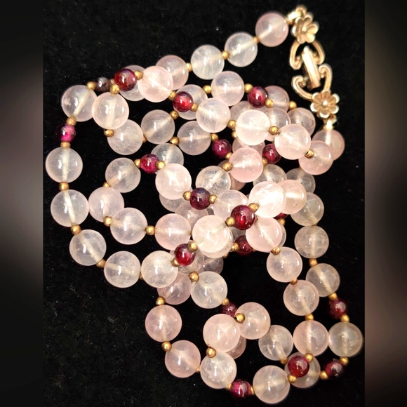 Vintage Genuine Rose Quartz Necklace with Garnet - Picture 2 of 13